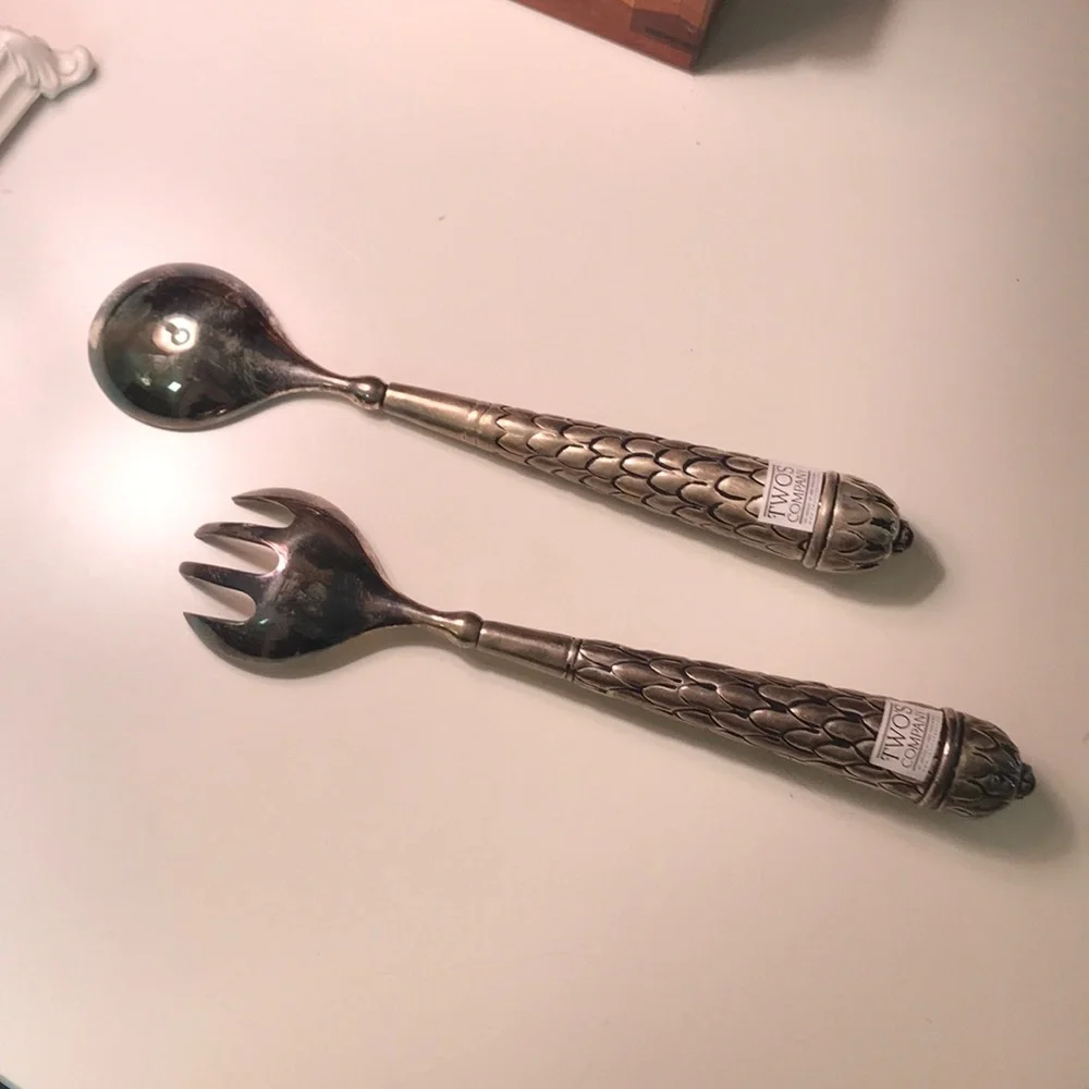 Two’s‎ Company serving set